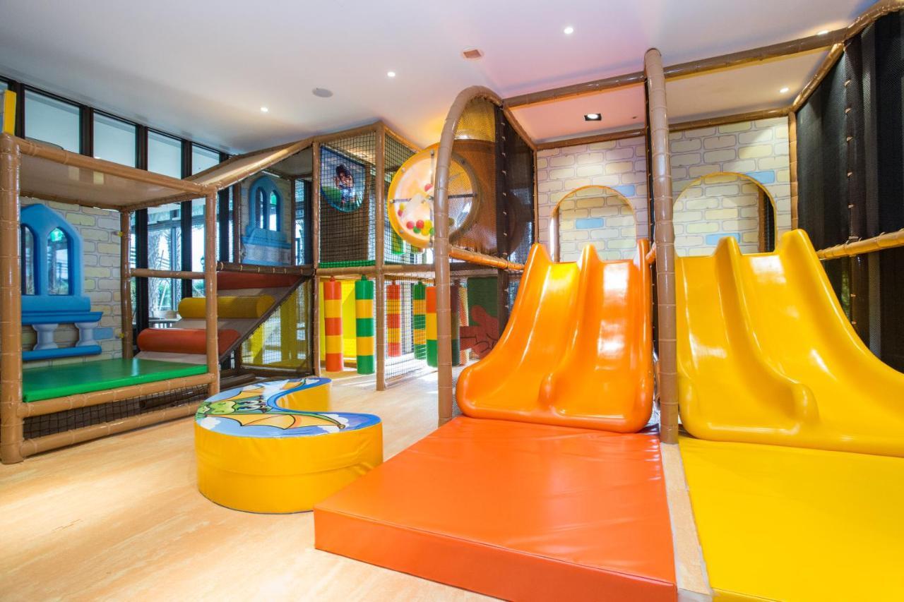 Cuncyue Hot Spring Resort Luodong Eksteriør bilde The children's play area