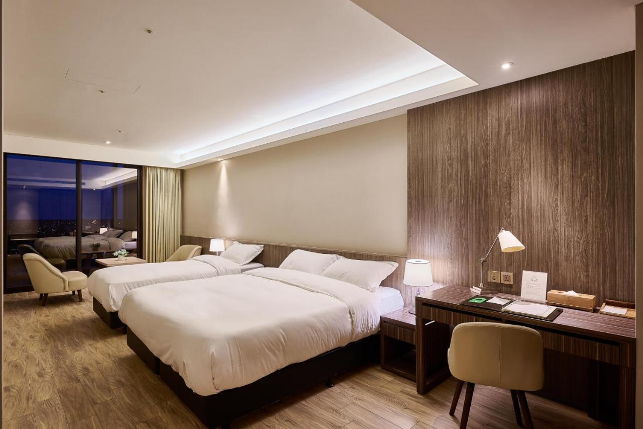 Cuncyue Hot Spring Resort Luodong Eksteriør bilde Deluxe Room