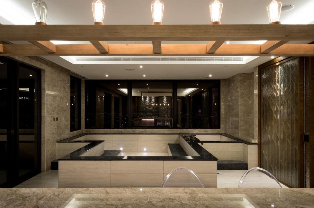 Cuncyue Hot Spring Resort Luodong Rom bilde The interior of the hotel