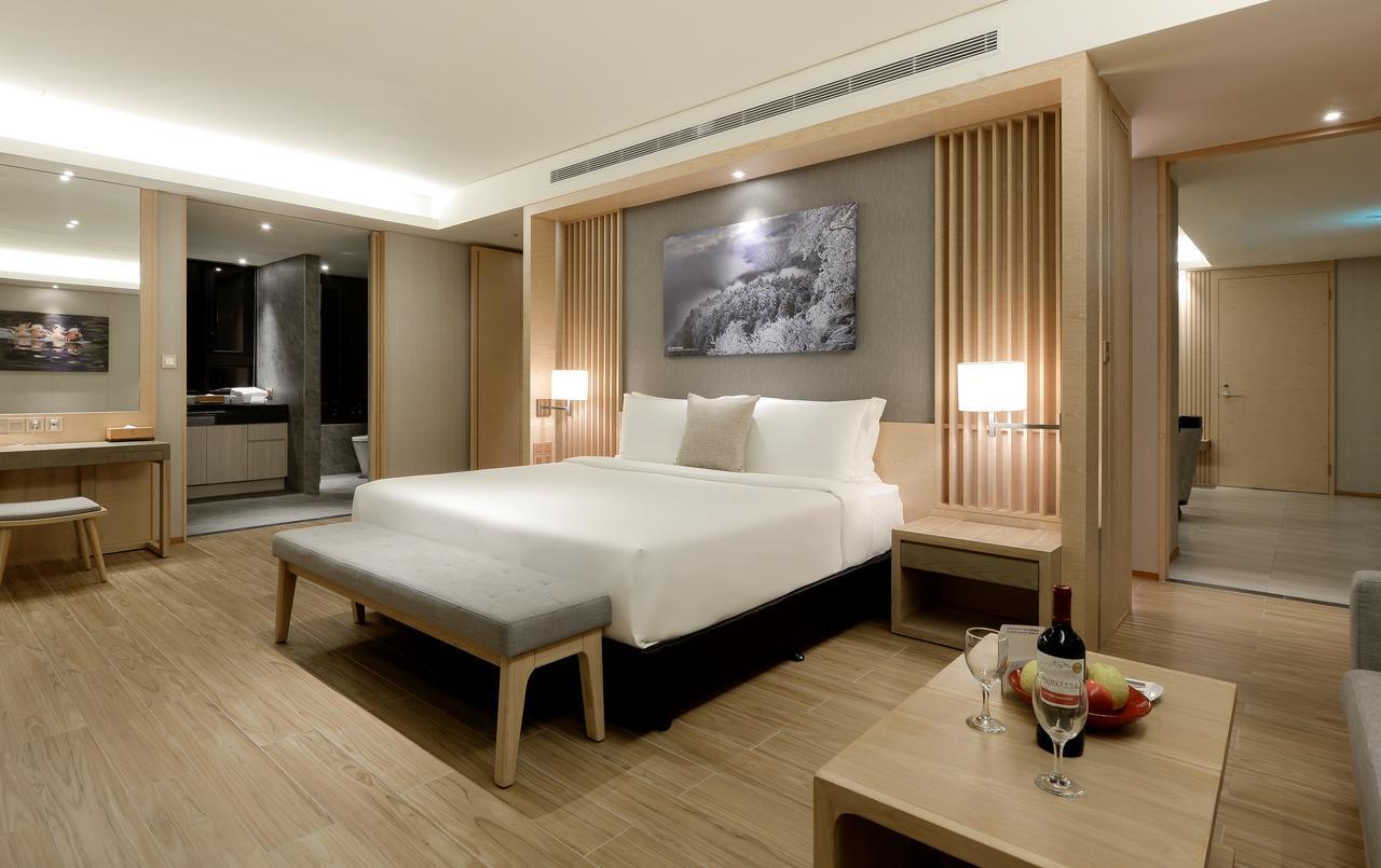 Cuncyue Hot Spring Resort Luodong Eksteriør bilde Deluxe Suite